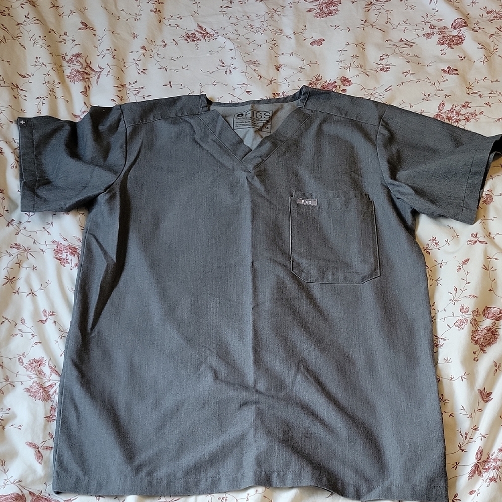 Figs Graphite Scrub Top